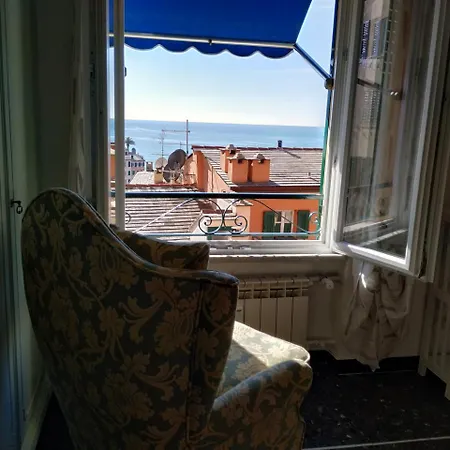 Hotel Augusta 2*